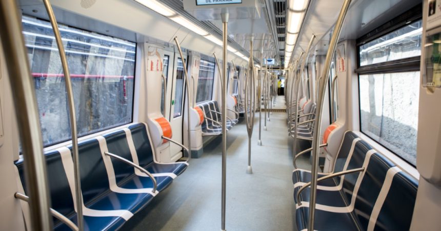 alte doua trenuri de metrou metropolis vor ajunge la bucuresti ele vor fi testate intensiv apoi repartizate magistralei 5 6721bf7441e74