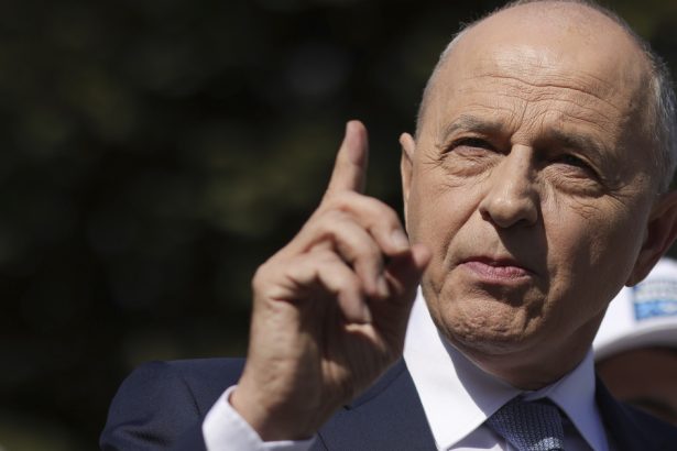 geoana foloseste informatiile jurnalistilor pe care i a acuzat la inceputul lunii ca incearca sa il compromita 672321d440c56