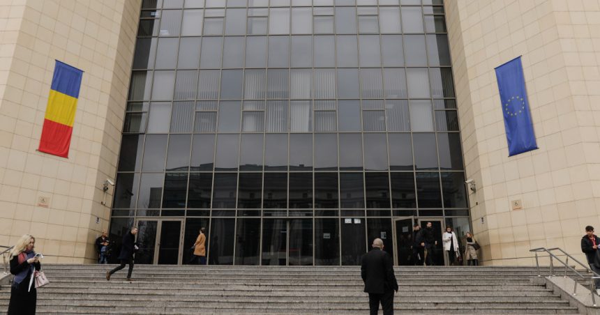 tribunalul bucuresti a respins mai multe solicitari de suspendare a hotararii pentru referendumul in bucuresti reactia lui nicusor dan 6723d8a39e629