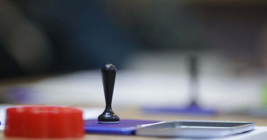 votul la sectiile din strainatate pentru alegerile prezidentiale va fi prelungit pana la miezul noptii doar in ziua de duminica 67234c040310a