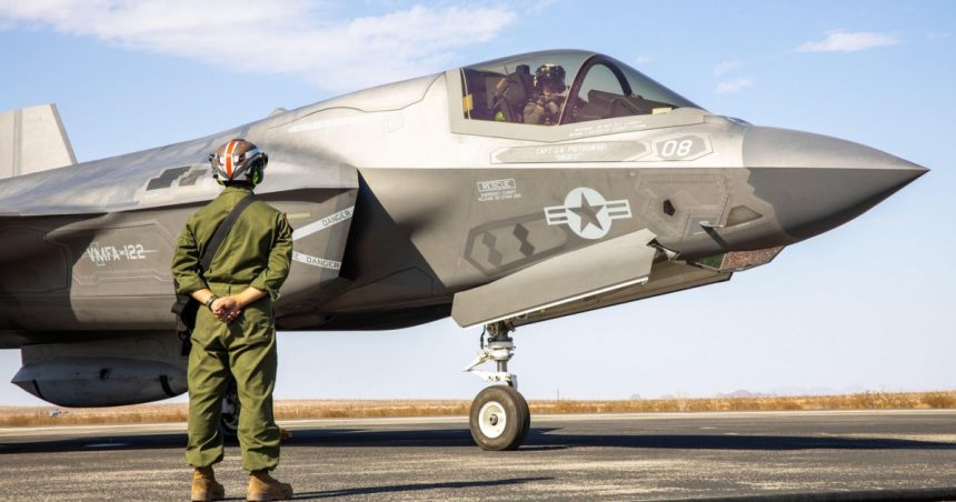 a fost solutionat cazul avionului f 35 care a zburat de capul lui inca 100 de kilometri dupa ce pilotul s a ejectat 6724d600a3d59