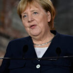 angela merkel a incercat sa incetineasca aderarea ucrainei la nato care au fost motivele fostului cancelar german 673eea8e575c0