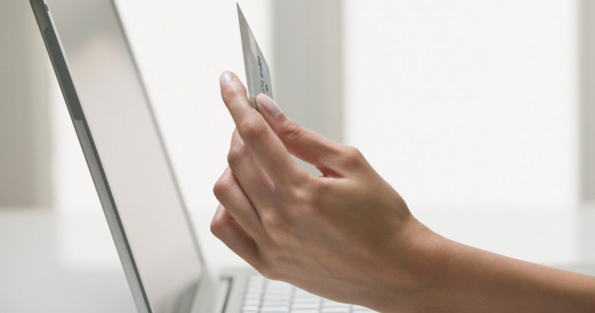 cum incearca magazinele online sa influenteze comportamentul oamenilor de black friday 67290be58c3d0