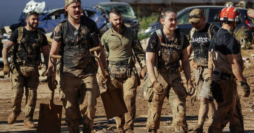 galerie foto premierul spaniei anunta cea mai mare desfasurare de forte militare si de politie pe timp de pace interventie contracronometru 67263c98ec674