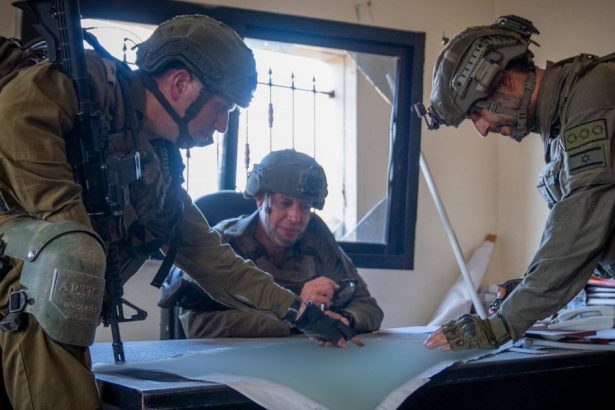 israelul a capturat atat de multe lansatoare antitanc de la hezbollah incat ia in considerare crearea unor unitati militare speciale 672a5698cd96a