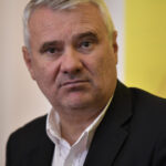 liberalul gigel stirbu acuza ca la scornicesti 835 de voturi au fost mutate la renumarare de la alti candidati la marcel ciolacu 674b22e1aa586