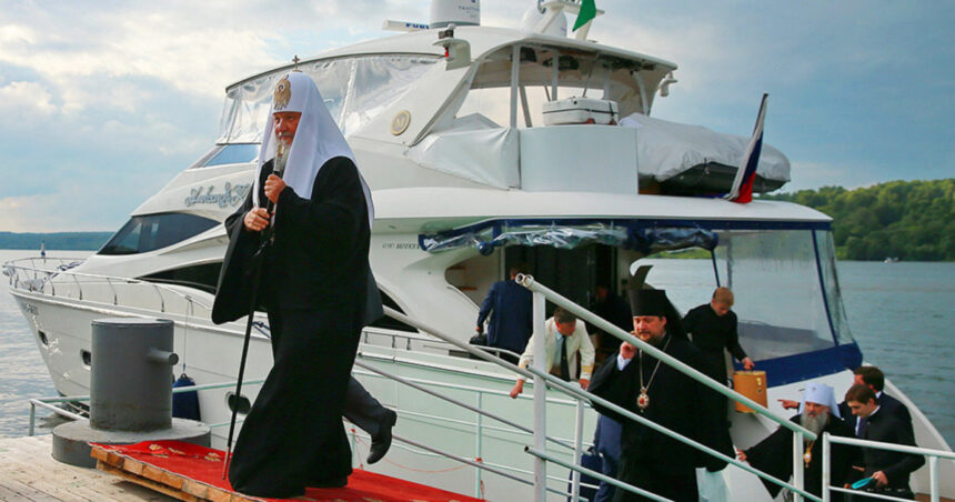 oligarhii rusiei si elitele politice de la kremlin calatoresc in toata lumea cu pasapoarte diplomatice asa cum decide putin 67386891121e8