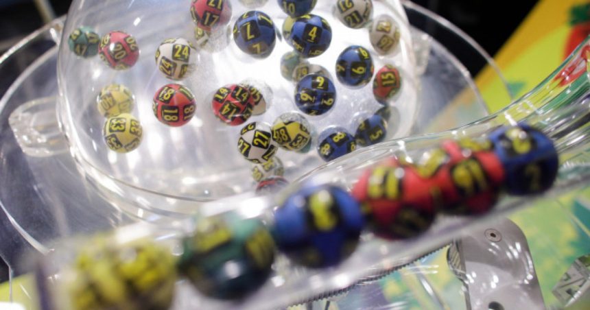 s a castigat marele premiu la loto 6 49 in valoare de peste 958 milioane de euro unde s a jucat biletul norocos si cat a costat 6736723440e93