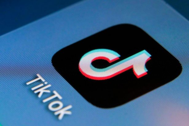 scandal urias in franta mai multe familii au dat in judecata tiktok dupa ce doi adolescenti s au sinucis 6728d15ac7ca9