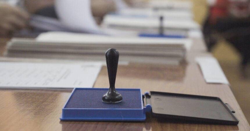 seful aep au fost organizate 18 968 de sectii de votare si 950 de sectii in strainatate pentru alegerile prezidentiale 673ca25c6fa9e