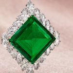 smaraldul lui aga khan cel mai scump din lume vandut la o licitatie in geneva pretul record obtinut 6734aaa0f1a16