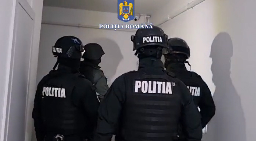 video perchezitii diicot sute de mii de dolari falsi schimbati in lei trei banci prejudiciate 67482250aa2b2