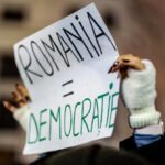 1 000 de persoane la mitingul pro europa al lui lasconi calin georgescu nu dati curs provocarilor sistemul nu accepta infrangerea video 6751fbb227b17