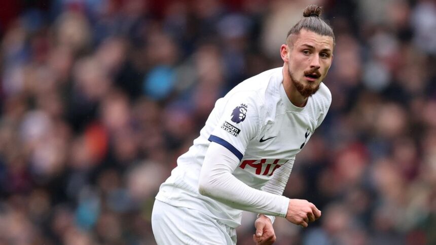 accidentarea lui dragusin o catastrofa pentru tottenham intrebarea pusa de presa engleza dupa ce radu s a rupt 676dac4711944