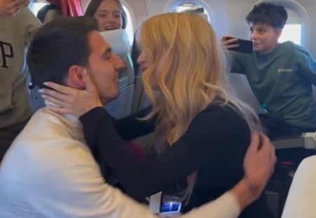 andreea balan a fost ceruta in casatorie de victor cornea momentul emotionant a fost filmat 674f0f1fdcc36