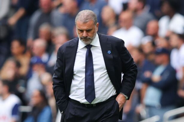 ange postecoglou anunta este iesit din ecuatie veste ingrijoratoare primita de radu dragusin 67542bd7026f8