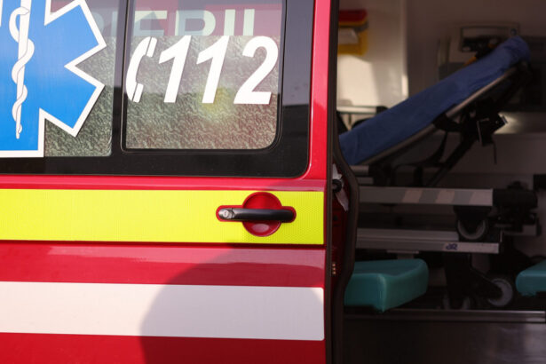 barbat injunghiat intr un magazin din constanta transportat in stare grava la spital 675ae07f2f483