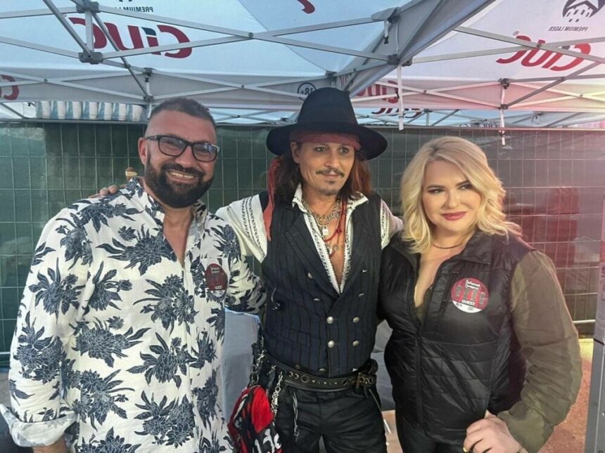 cadoul pe care johnny depp i l a facut lui ionita din clejani prietenia cu marele actor e un lucru sfant 676bbf45cb899