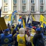 cadrele medicale ameninta cu greva ordonanta trenulet le taie substantial veniturile 676ee7dde7b33