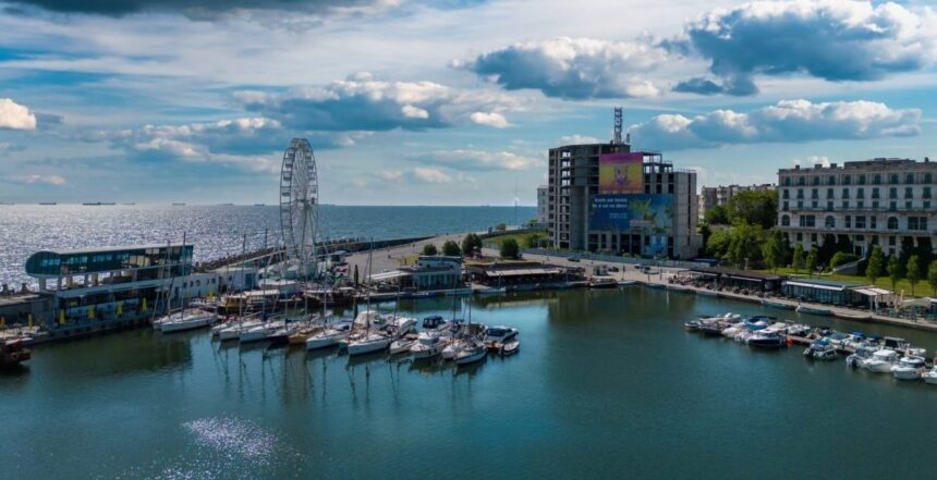 cafenelele din portul tomis au dat in judecata administratia porturilor maritime pe primar si pe concesionara portului tomis marina management 6754936d48c06