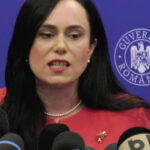ce spune simona bucura oprescu nominalizata pentru ministerul muncii despre inghetarea pensiilor in 2025 67698ac640a68