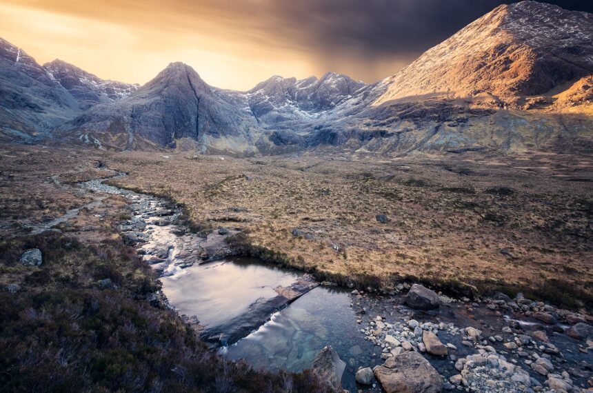 cel mai rar mineral din lume este atat de rar incat a fost gasit doar o singura data 67628c6276b6c