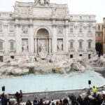 celebra fontana di trevi s a redeschis pentru public dupa trei luni de restaurare 6769d4443be52