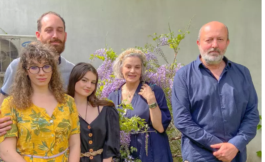 cu ce se ocupa de fapt cele doua fete ale maiei morgenstern e geniu matematic eu asta fac nu am nevoie de binecuvantare 676594c13a83b