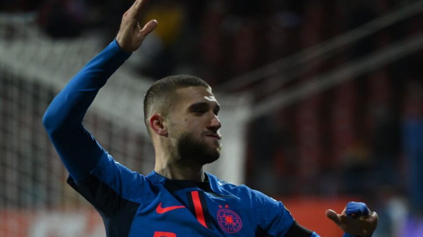 cum arata echipa etapei 19 cu doi jucatori de la fcsb si unul singur de la dinamo 6758275891389