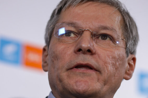 dacian ciolos nimeni nu mai vrea sa guverneze romania anul viitor parca ne am intors in timp in noiembrie 2015 67640cf1bbf24