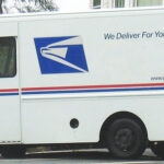 donald trump se gandeste sa privatizeze operatorul national de servicii postale al sua 675da3c4c39de