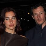 dua lipa a fost ceruta in casatorie de callum turner cantareata si actorul sunt impreuna de un an 676eb01ee8d9d