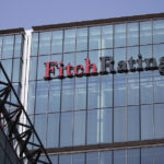fitch a revizuit perspectiva ratingului romaniei de la stabil la negativ din cauza incertitudinii politice la niveluri ridicate 676290c20e095