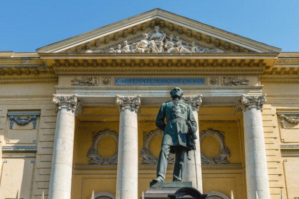 foto universitatea de medicina si farmacie carol davila planifica investitii imobiliare masive de zeci de milioane euro 674d05e93b804