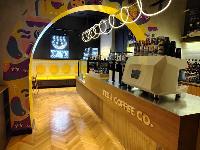 foto vasi andreica fondatorul teds coffee atentioneaza sa ceri 5 euro pe un cappuccino in oras mi se pare strigator la cer preturile nu mai au contact cu realitatea au luat o razna se v 674e5048e6ca3