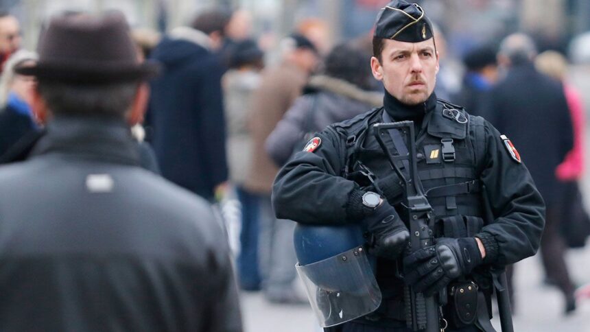 franta in stare de alerta amenintare cu bomba la meciul nantes rennes doi barbati arestati detaliile cazului 6756f1f47dbb6