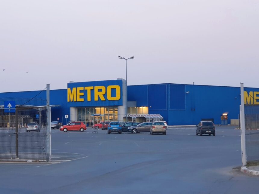 indivizii care si facusera un obicei din a si face cumparaturile la metro fara sa plateasca au intrat pe mana judecatorilor sufereau doar dupa muschi de vita 6761f95bb5ba6
