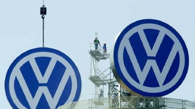 lucratorii volkswagen incep greve de avertisment in toata germania 674d56add2943