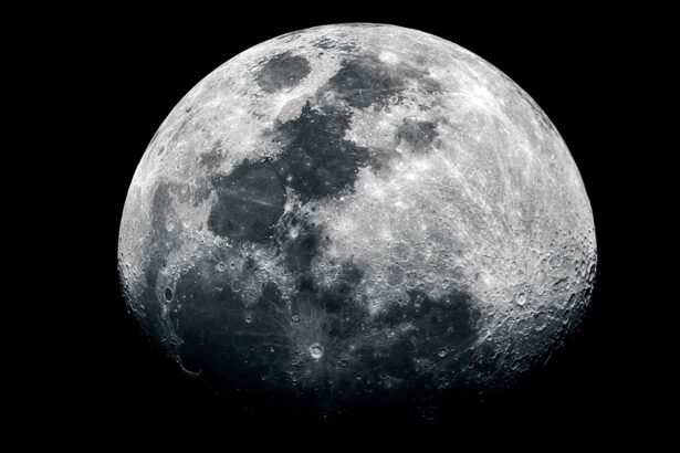 luna ar putea fi mai veche cu 100 de milioane de ani decat s a crezut pana acum 67652f28a528e