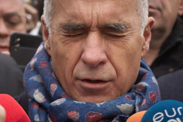 masinaria rusa din spatele lui calin georgescu zeci de site uri coordonate din rusia canale telegram oligarhi 6756a602863d1
