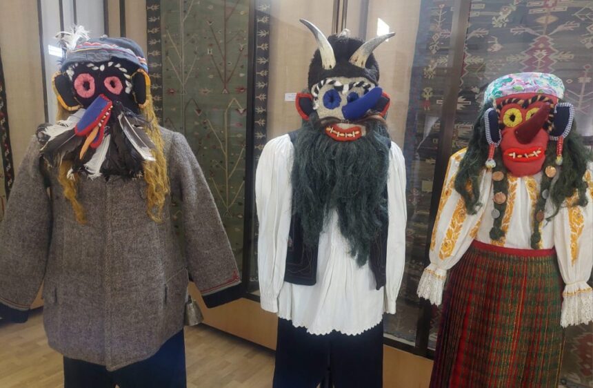 obiceiuri de craciun si anul nou in satul traditional romanesc muzeul de arta populara constanta 6764dfa1488d8