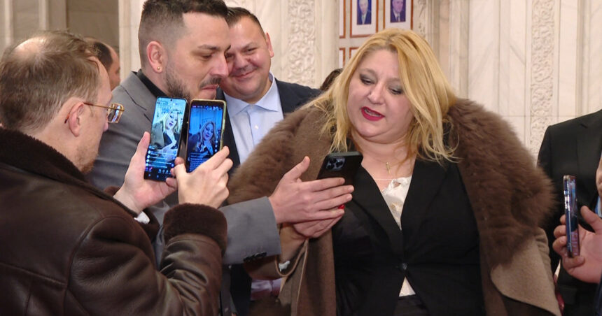 parchetul general s a autosesizat dupa ce diana sosoaca si apropiatii sai au agresat o jurnalista in parlament 6766dce48585c