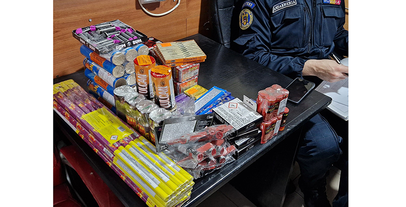 petarde vandute la negru in zona garii constanta confiscate de jandarmi 67741c156307c