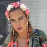 povestea costumelor spectaculoase pe care anna lesko le poarta pe scena eu oricum vin dintr o familie in care coseam si crosetam toti 675ab615304ea