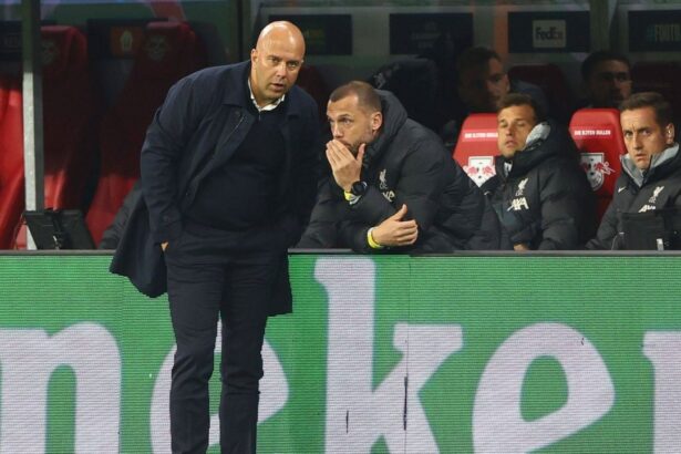probleme in paradis locotenentul lui arne slot ar putea pleca de la liverpool 676e9b57ae129