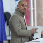 radu mihaiu dupa iesirea psd de la negocieri vrem sa ne inhamam la a salva romania de dezastrul lasat de domnul ciolacu 6764088053812