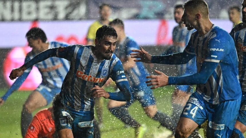 romania intr o mocirla fotbalistica la propriu mihai stoica furios nu poti sa bati joc in halul asta 6757e4ac0e9a1