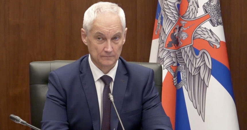 rusia trebuie sa fie pregatita pentru un potential conflict cu nato in 10 ani afirma ministrul apararii de la moscova 676065ab6f3b5