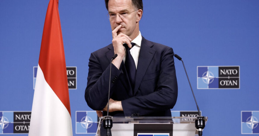 seful nato insista ca membrii aliantei sa creasca bugetele militare 67632898bae6a