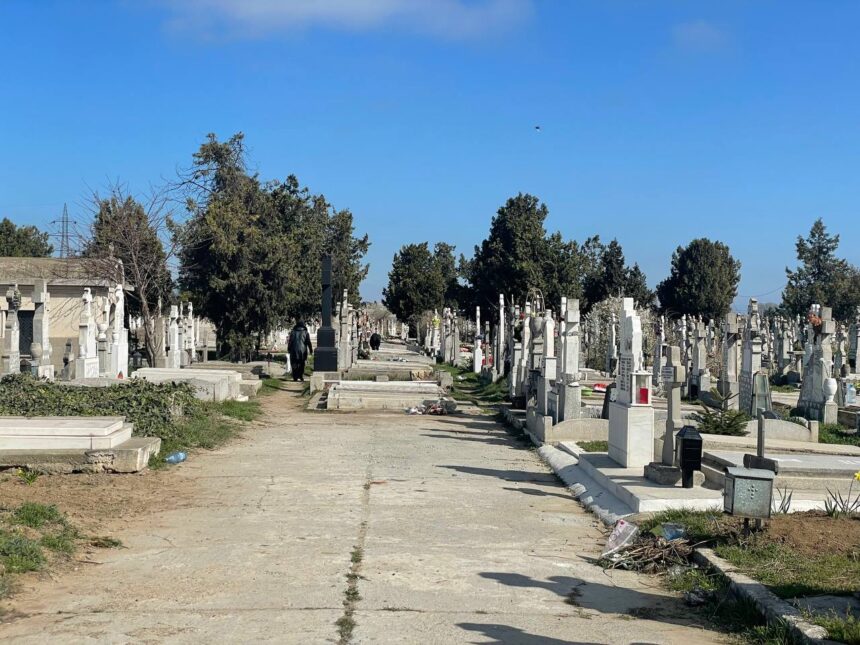 un barbat a murit astazi in cimitirul din viile noi iata ce transmit politistii 67680965608cc